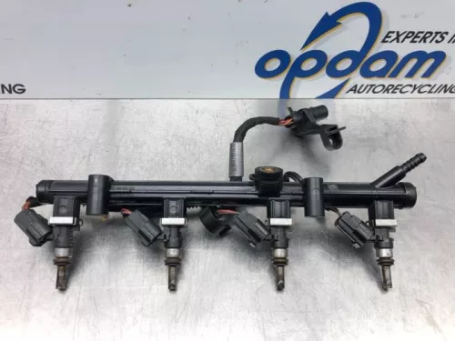 Injector (benzine injectie)-7853335 (17101576)