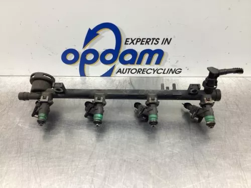 Injector (benzine injectie)-7868703 (17570863)