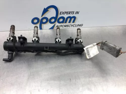Injector (benzine injectie)-7850976 (17097225)