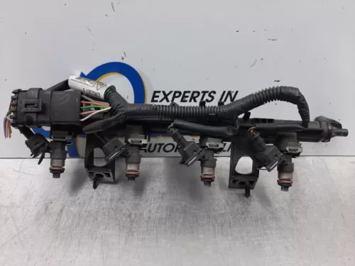 Injector (benzine injectie)-7617225 (16108032)