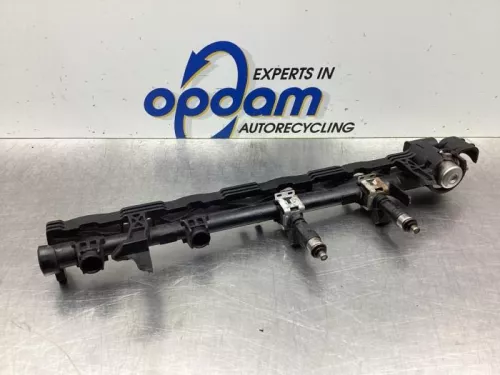 Injector (benzine injectie)-7875387 (8071791)