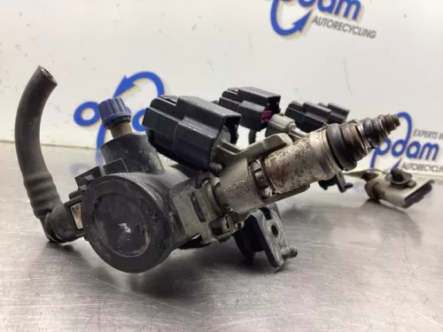 Injector (benzine injectie)-8132897 (19921360)