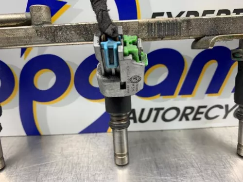 Injector (benzine injectie)-8260499 (21666707)