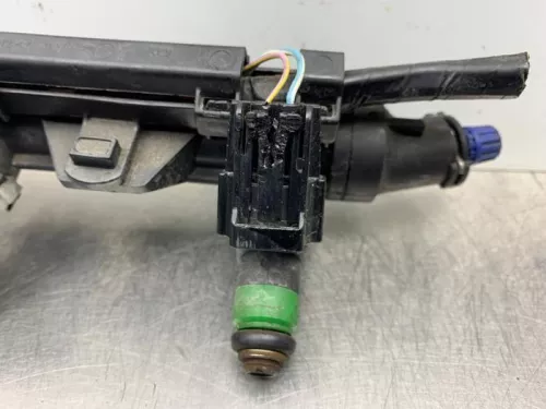 Injector (benzine injectie)-8261964 (21695254)