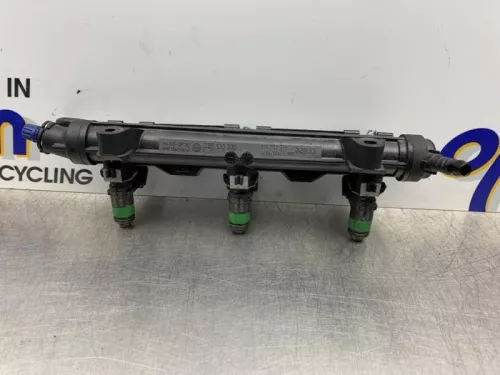 Injector (benzine injectie)-8261964 (21695254)