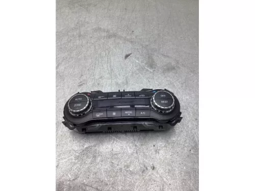 Kachel Bedieningspaneel-8239140