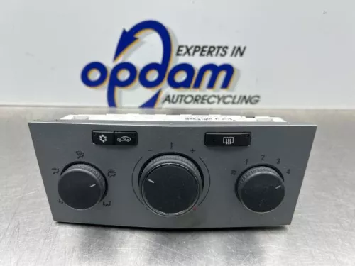 Kachel Bedieningspaneel-8283872