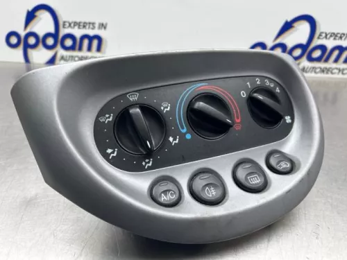 Kachel Bedieningspaneel-8320981 (22576014)