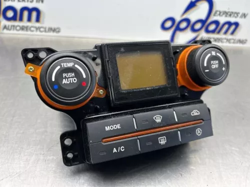 Kachel Bedieningspaneel-8188069 (21053649)