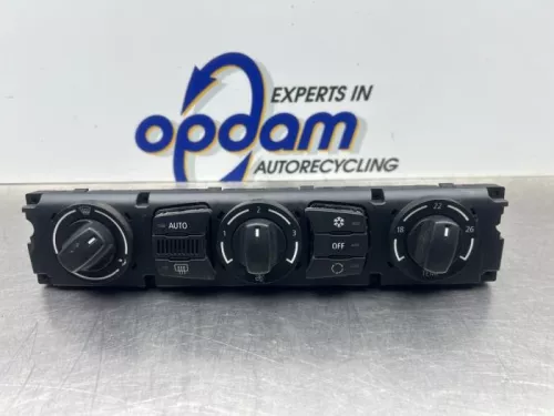 Kachel Bedieningspaneel-8192736 (21056431)
