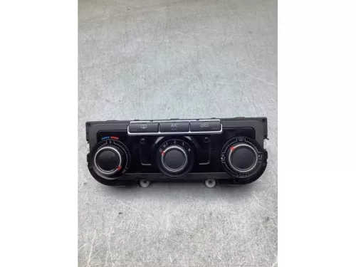 Kachel Bedieningspaneel-8247420