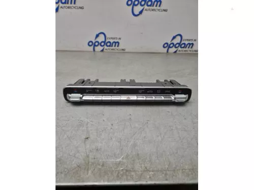 Kachel Bedieningspaneel-8107788