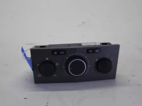Kachel Bedieningspaneel-7883228 (9873138)