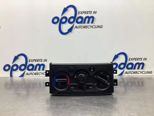 Kachel Bedieningspaneel-7886085