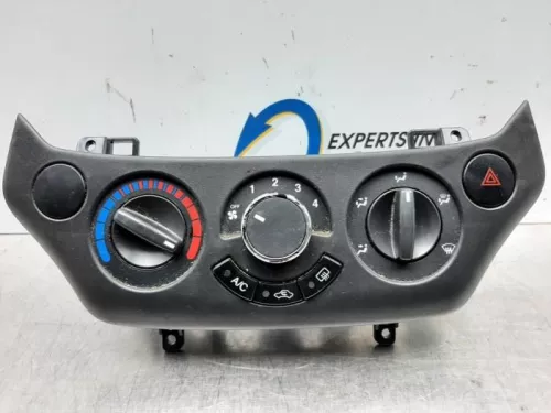 Kachel Bedieningspaneel-7590538