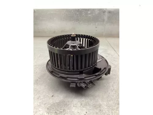 Kachel Ventilatiemotor-8253406 (21670977)