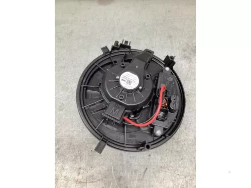 Kachel Ventilatiemotor-8219184 (21653574)