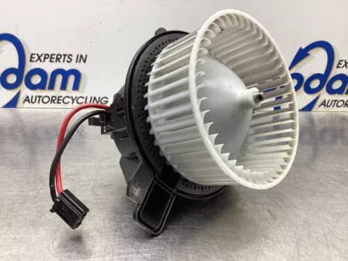 Kachel Ventilatiemotor-8039747 (19022380)