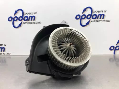 Kachel Ventilatiemotor-8228465 (21532741)