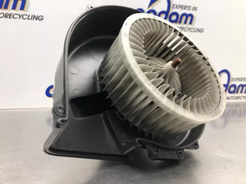 Kachel Ventilatiemotor-8228465 (21532741)