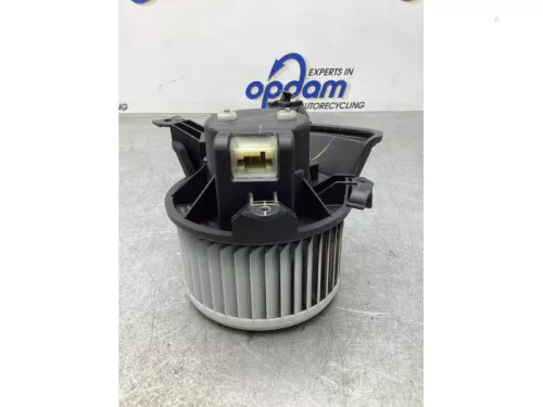 Kachel Ventilatiemotor-8048228 (18796779)