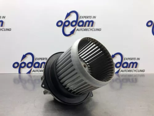 Kachel Ventilatiemotor-8109027