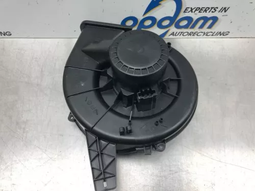 Kachel Ventilatiemotor-6052245 (16861246)