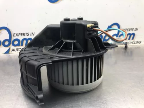 Kachel Ventilatiemotor-8076631 (19886347)