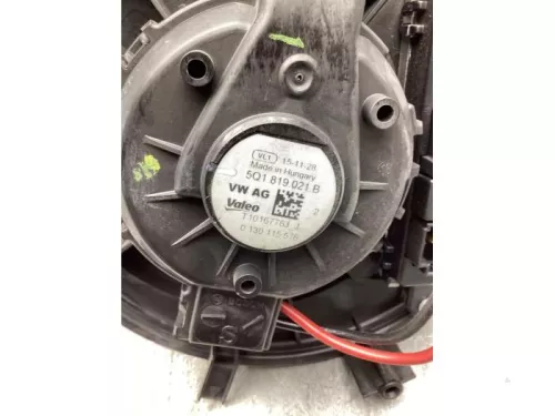 Kachel Ventilatiemotor-8247877 (22290176)