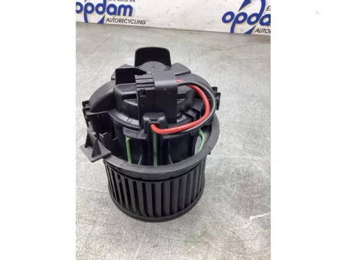 Kachel Ventilatiemotor-7868124 (21957753)