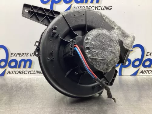 Kachel Ventilatiemotor-7577029 (17499104)