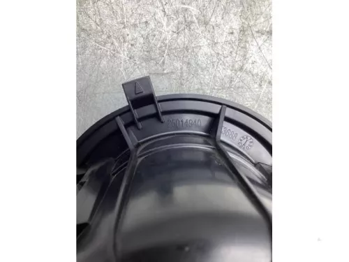 Kachel Ventilatiemotor-7476021 (17923219)
