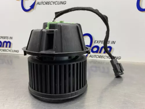 Kachel Ventilatiemotor-8232623 (21678637)