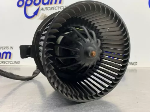 Kachel Ventilatiemotor-8232623 (21678637)