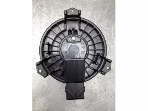 Kachel Ventilatiemotor-7991380 (20718749)