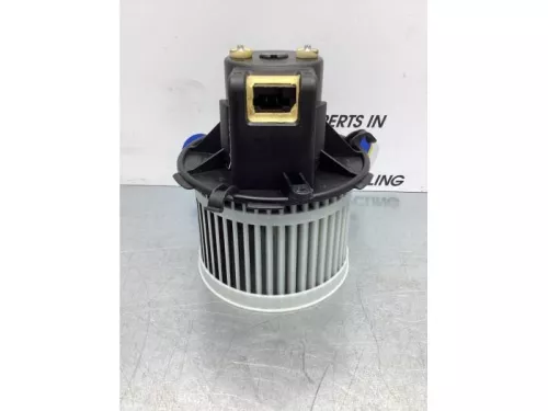 Kachel Ventilatiemotor-7524883 (17179532)