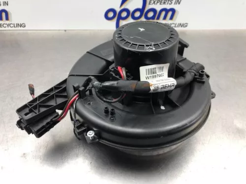 Kachel Ventilatiemotor-8190553 (20775000)