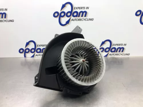 Kachel Ventilatiemotor-8123021 (21008184)
