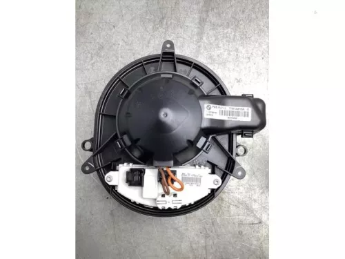 Kachel Ventilatiemotor-8122800 (20004441)