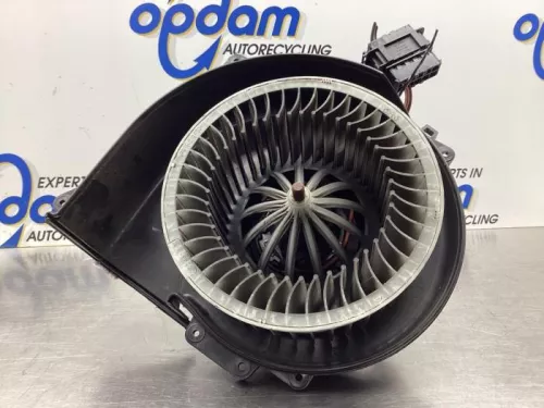 Kachel Ventilatiemotor-8108131 (19739567)