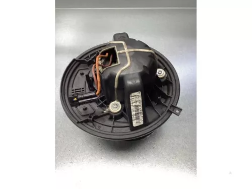 Kachel Ventilatiemotor-7738861