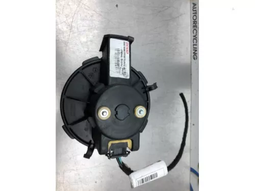 Kachel Ventilatiemotor-7612065 (16676888)