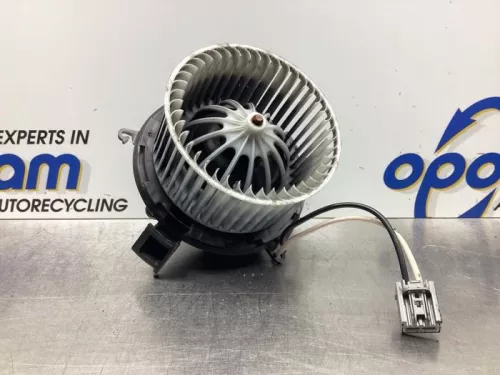 Kachel Ventilatiemotor-7581084 (17469883)