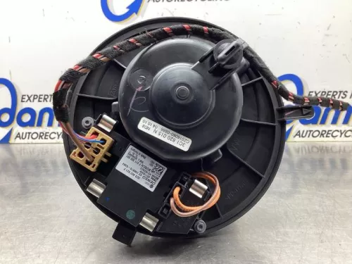 Kachel Ventilatiemotor-8063464 (19906563)