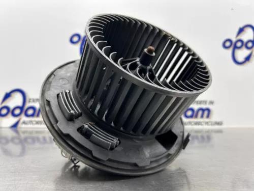 Kachel Ventilatiemotor-8200924 (22555299)