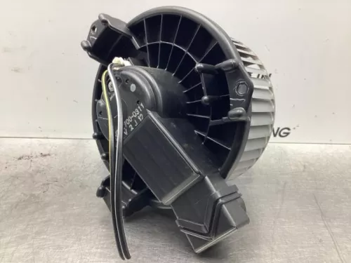 Kachel Ventilatiemotor-7856109 (17438508)