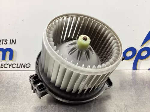 Kachel Ventilatiemotor-7767577 (17593022)