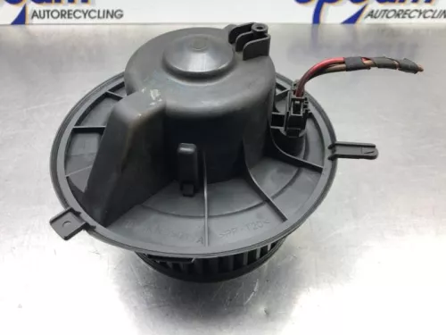 Kachel Ventilatiemotor-8224130 (21421225)