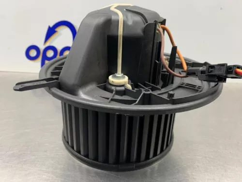 Kachel Ventilatiemotor-8151586 (21653210)