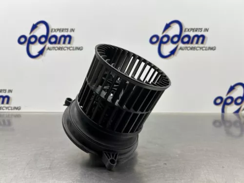 Kachel Ventilatiemotor-8302482 (22311713)